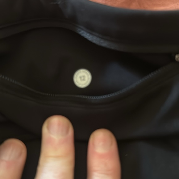 Lululemon running tights with side pockets - Picture 3 of 4